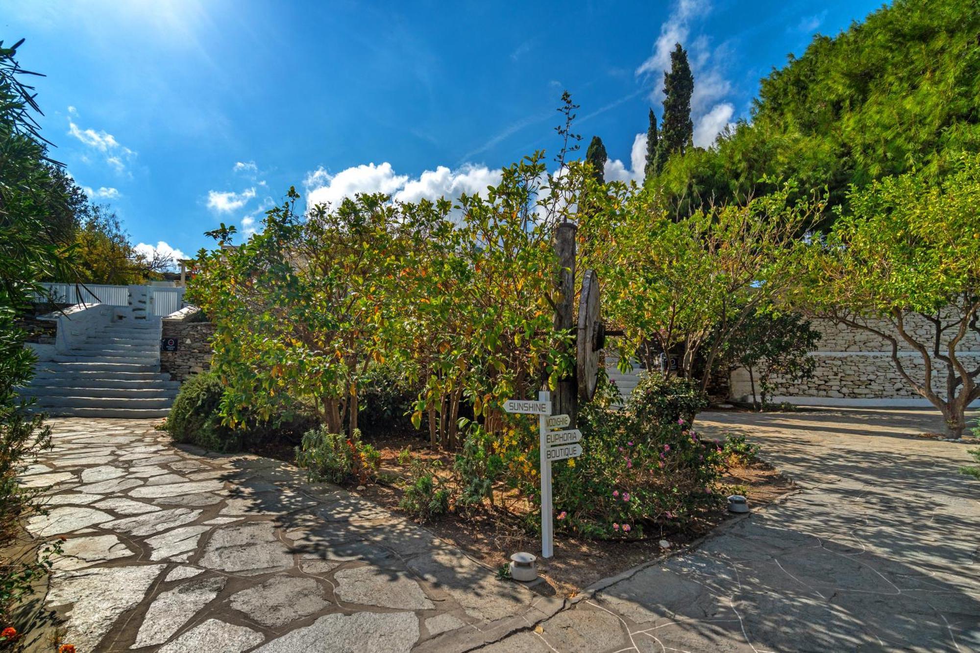 Rabagas Suites Luxury - In The Heart Of Sifnos Apolonía Kültér fotó